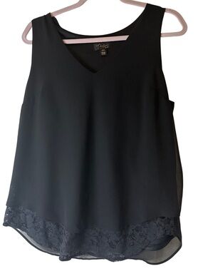 Thalia Sodi Black V-Neck Lace-Hem Tank Top, size M